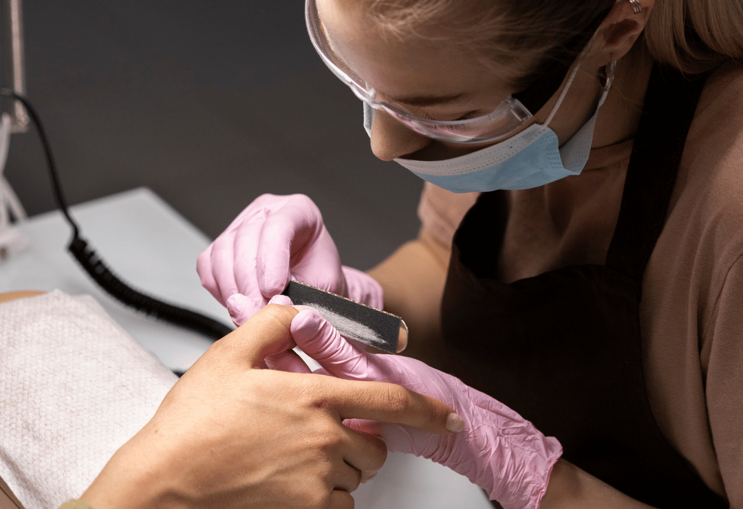 Zabieg manicure Lublin w Willowa Beauty