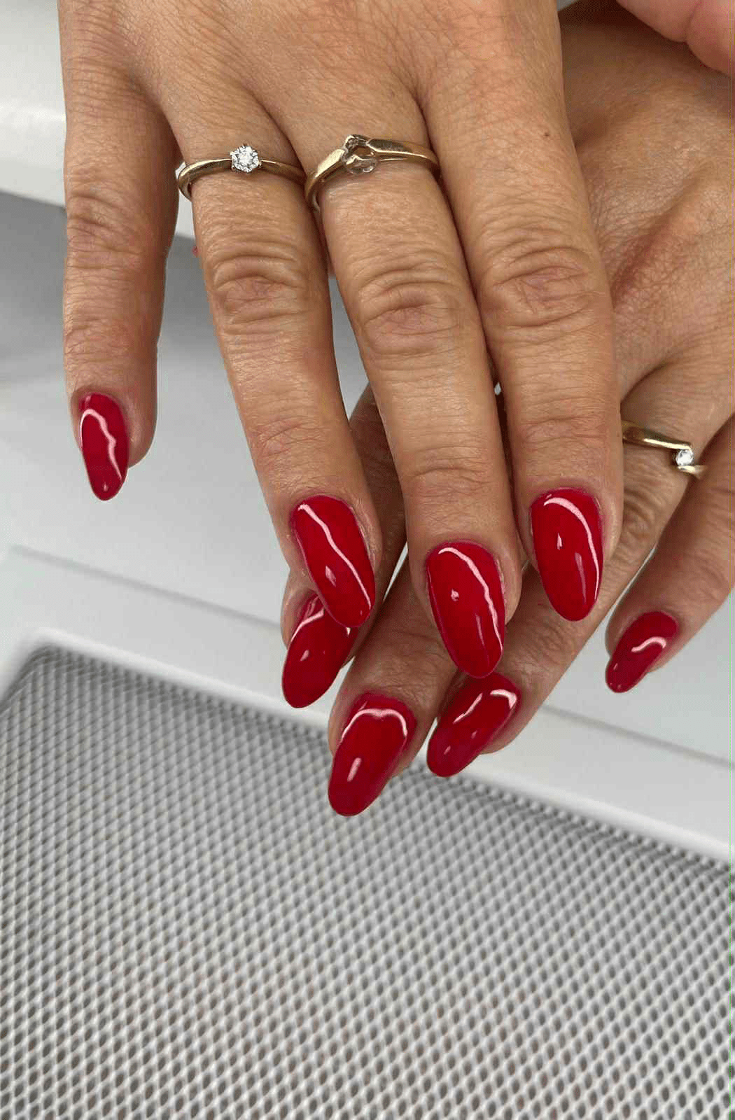 Czerwona hybryda - manicure Lublin