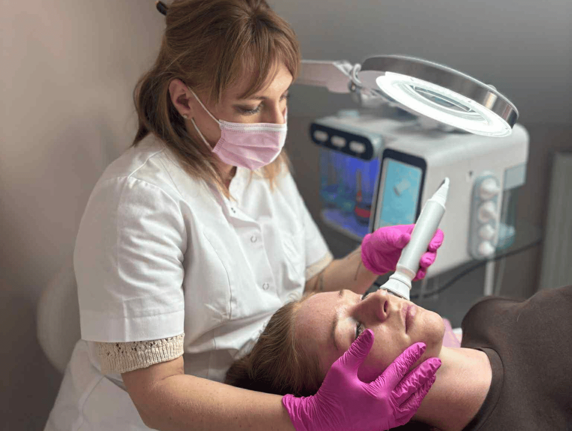 Początki salonu kosmetycznego Willowa Beauty w Lublinie - zabieg oczyszczania wodorowego